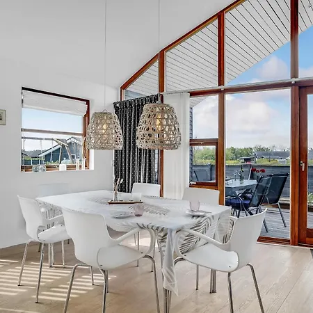 Amazing Home In Hemmet With Sauna *